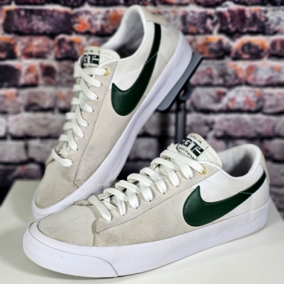 Nike Other - Nike SB Zoom Blazer Low Pro GT